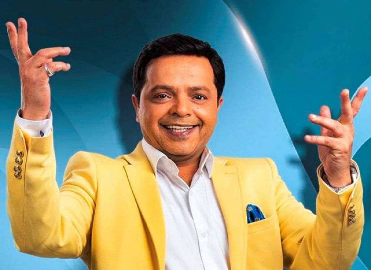 بالفيديو - محمد هنيدي يعلّق ساخراً على تعطّل 