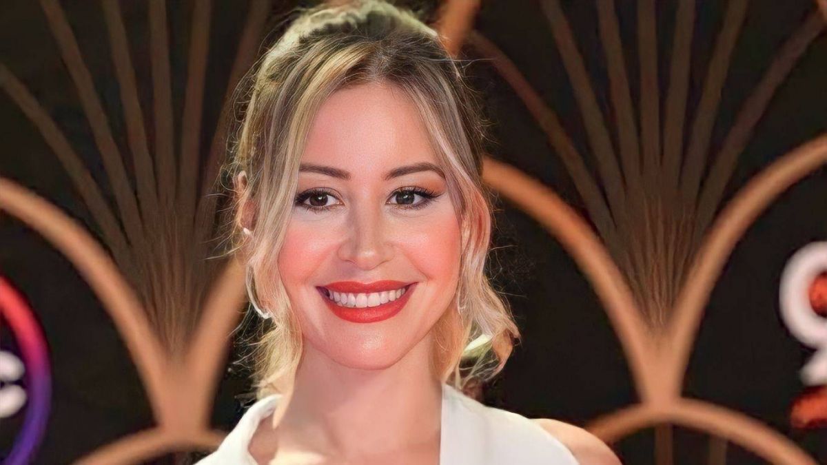 منة شلبي تلحق قطار رمضان في اللحظات الأخيرة