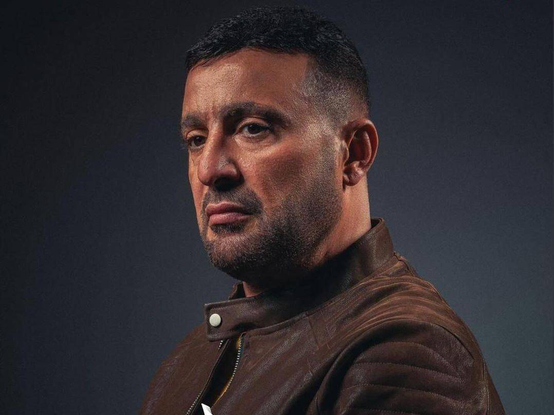 أحمد السقا يحتفل بيوم ميلاده برسالة خاصة لوالده