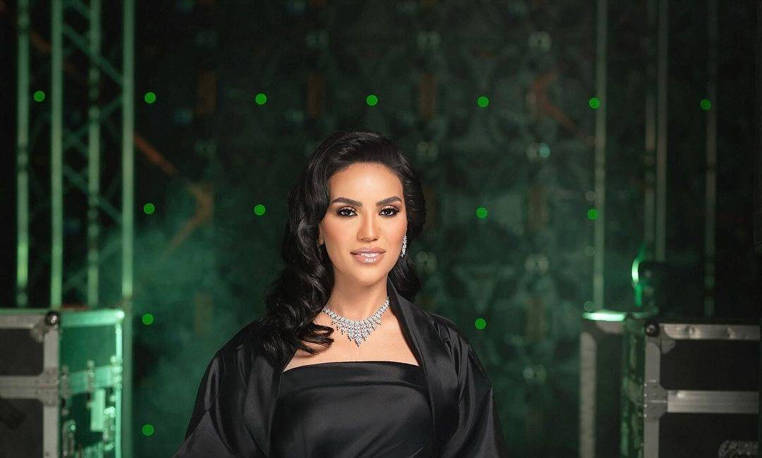 مي فاروق تخوض تجربة جديدة في الغناء على العالم العربي