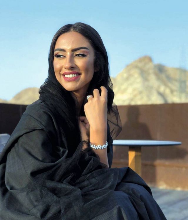 نورة آل الشيخ