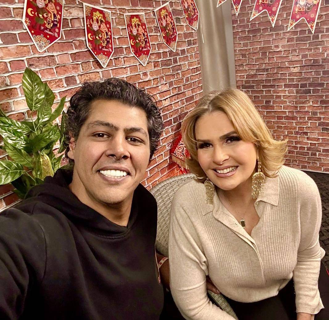 يسرا وعمر متولي