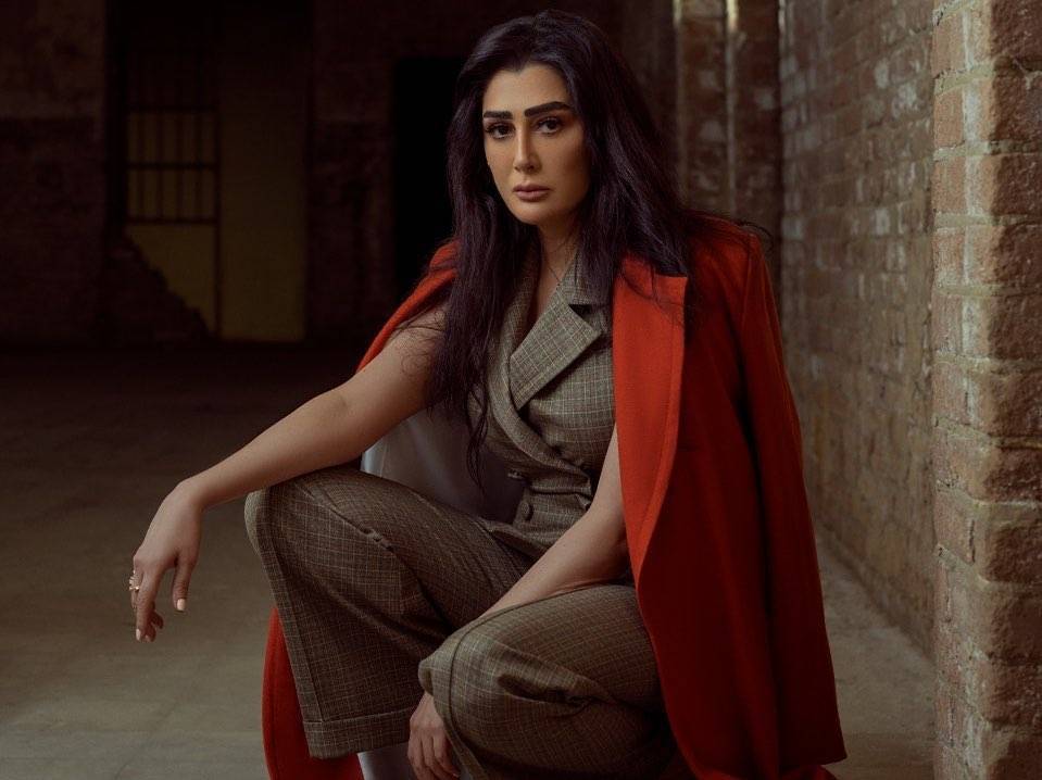 بالفيديو - غادة عبد الرازق تكشف كواليس تعاملها مع العقارب في مسلسلها