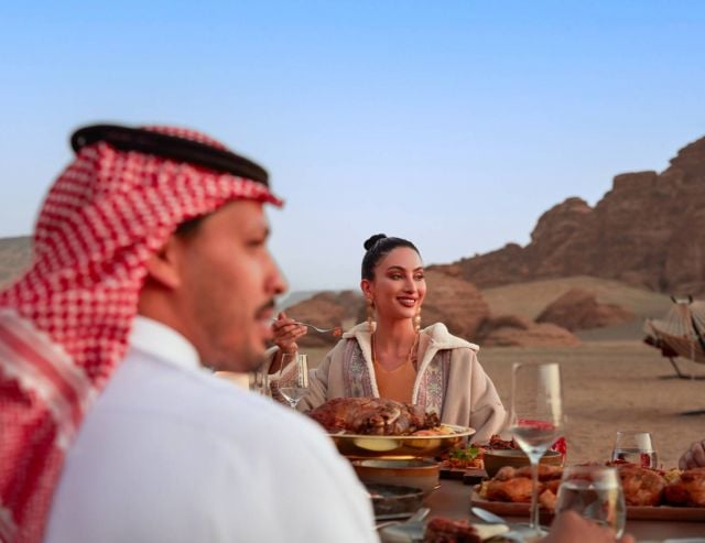 أجواء رمضانية مميزة في قلب صحراء العُلا