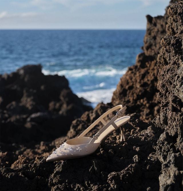 NUDE EMBROIDERED SATIN BLOSSOM SLINBACK PUMP