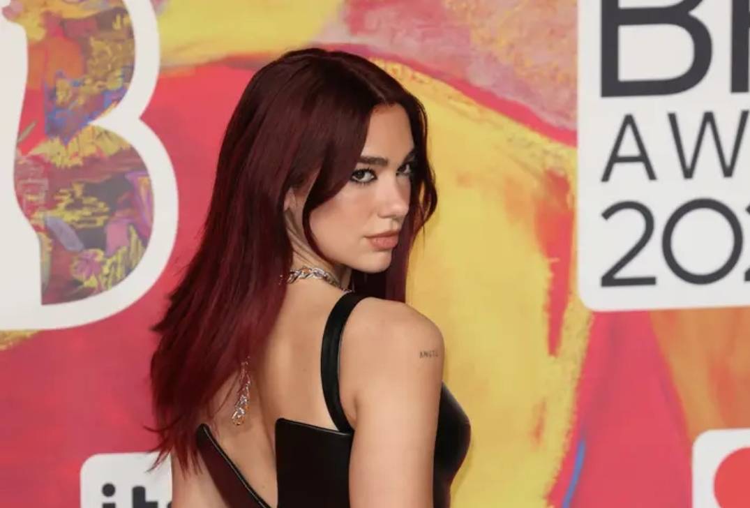 أجمل إطلالات النجمات في حفل بريت BRIT AWARDS 2024