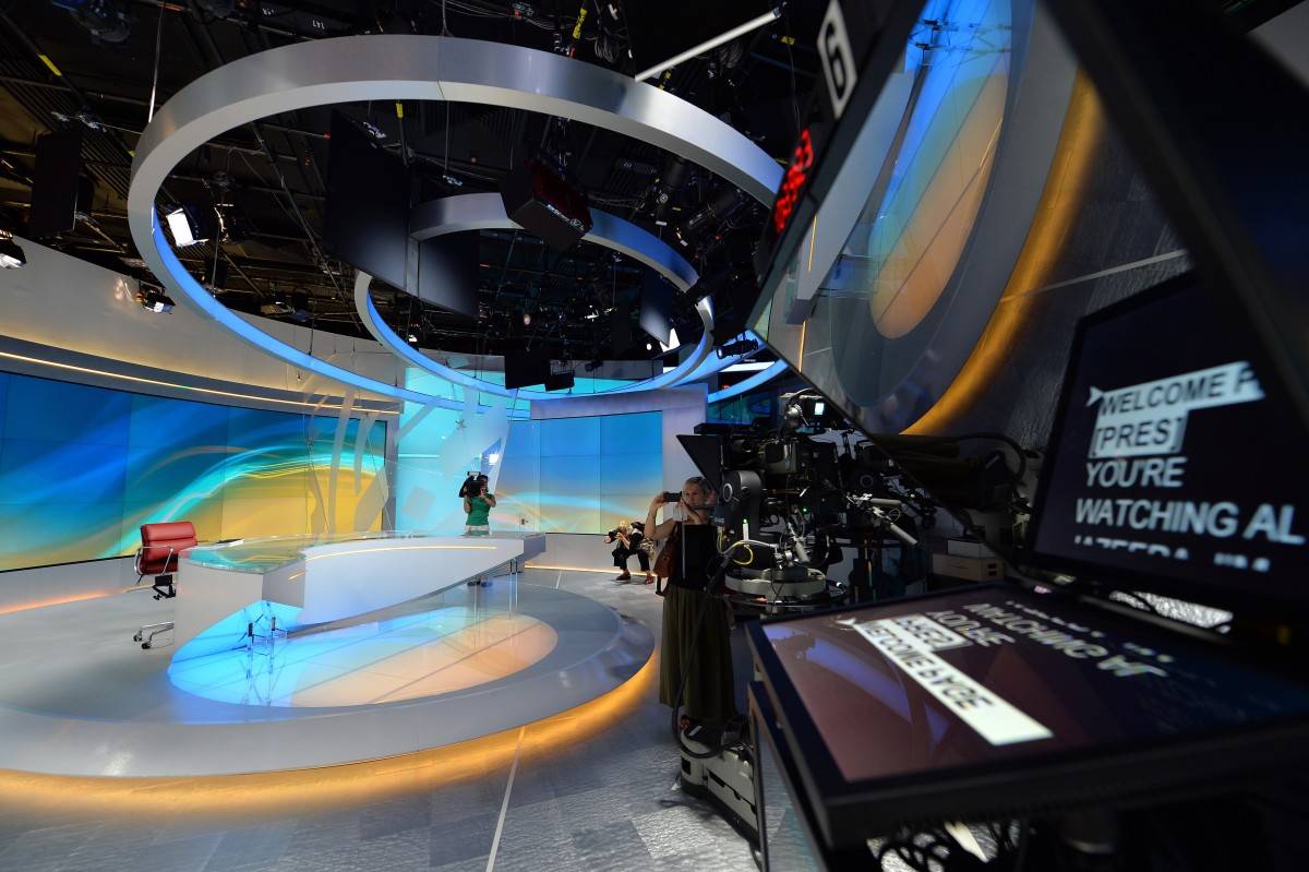 إعلامية لبنانية تفقد والدتها بعد أسبوعين على وفاة والدها