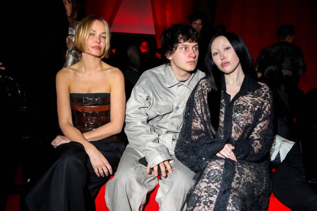 نواه سايروس وبينكوس