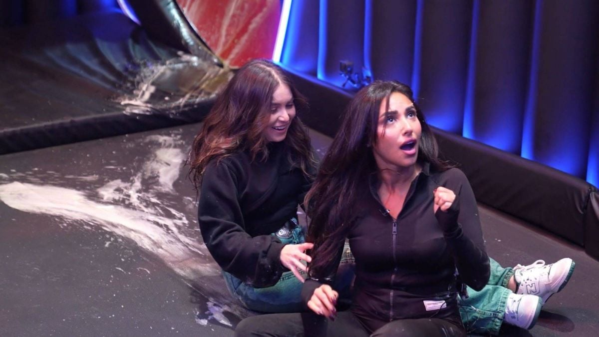 بالفيديو - بكاء هاجر السراج وقطط آية سماحة أبرز لقطات 