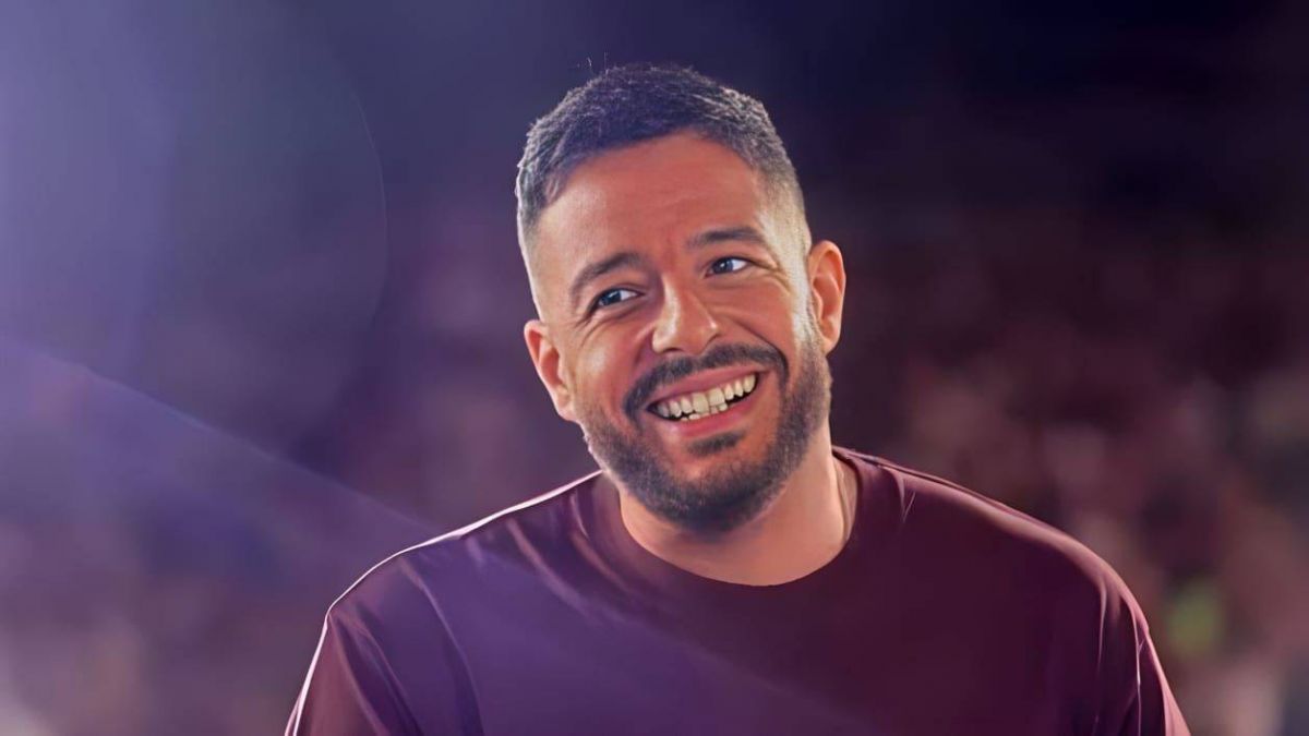 بالفيديو - محمد حماقي يتحدث عن أول لقاء مع زوجته ورأيه في انتقاده وعلاقته بابنته