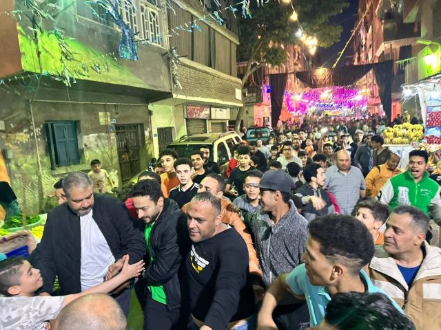 حمادة هلال واستقبال كبير من الجمهور له