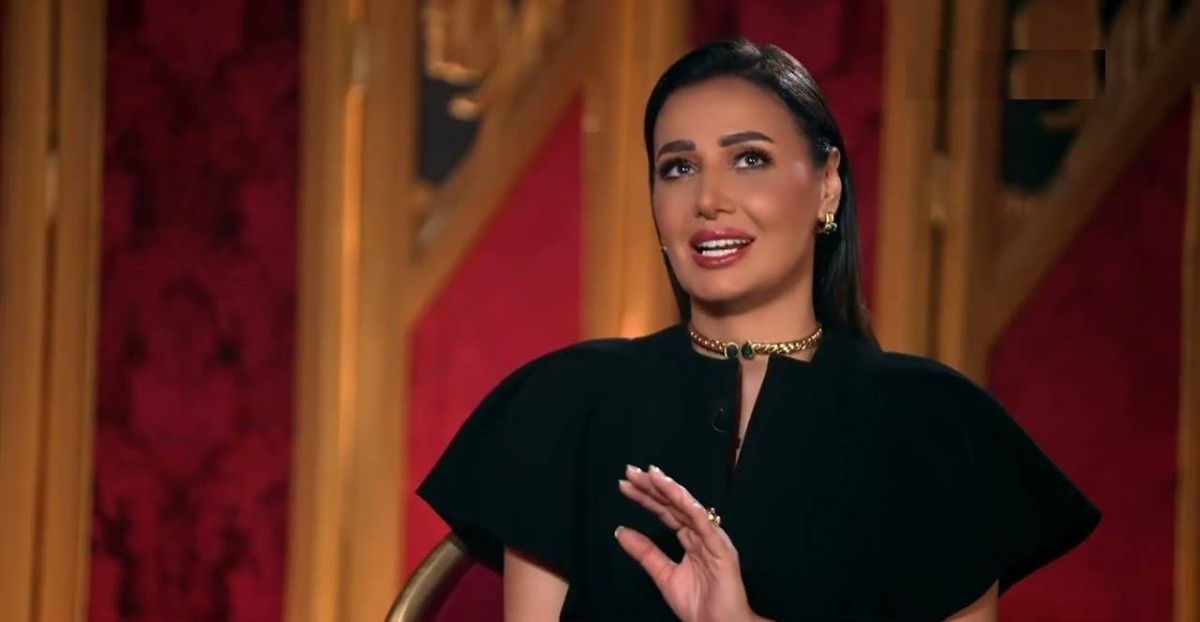 بالفيديو - حلا شيحة تتحدث عن زملائها واعتزالها... وهذا ما قالته عن زواجها من رجال متديّنين