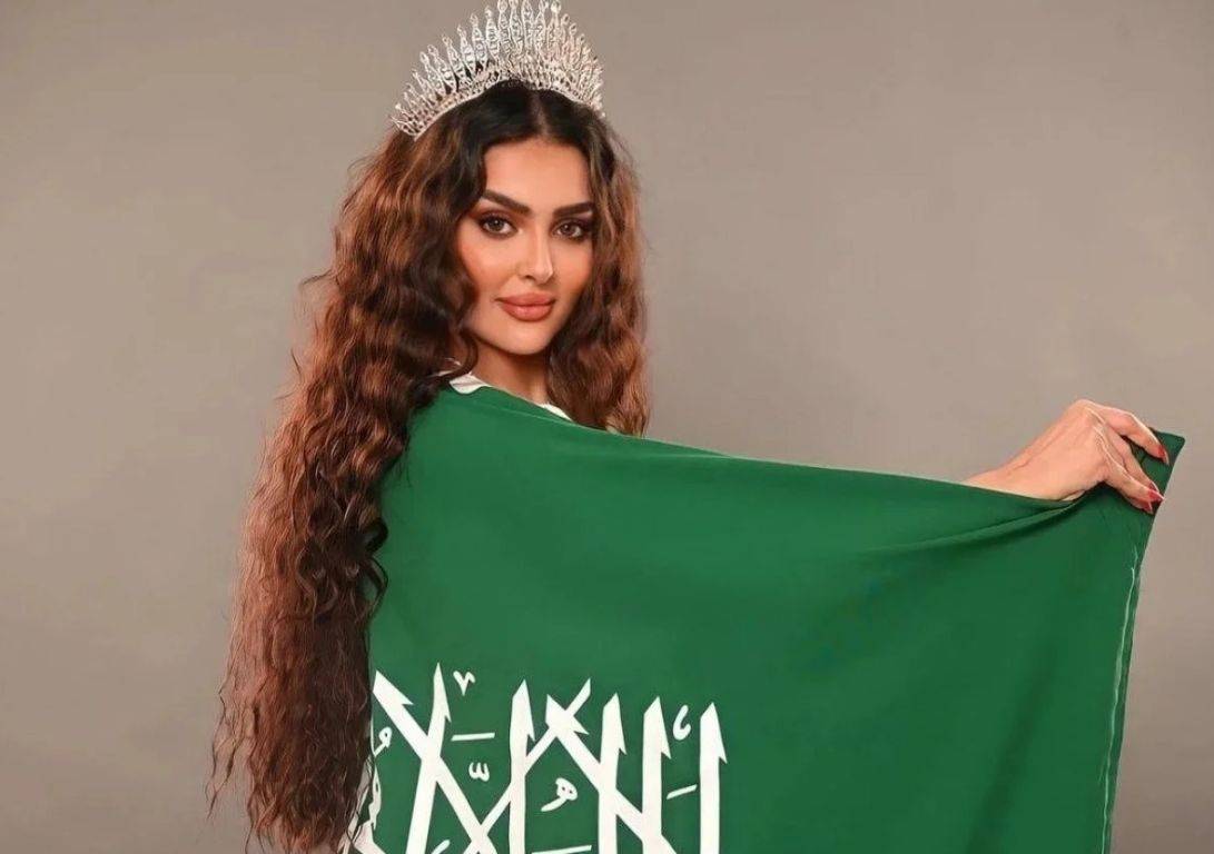 مَن هي رومي القحطاني أول مشارِكة سعودية في مسابقة ملكة جمال الكون!