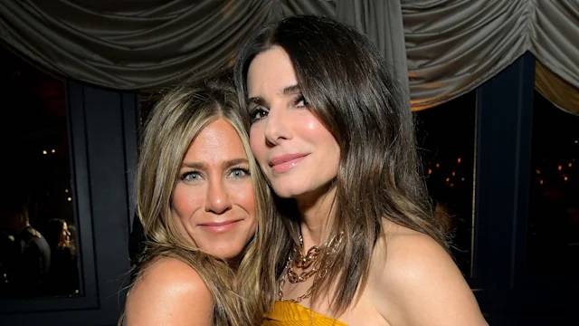 ساندرا بولوك وجنيفر أنيستون تخضعان للتجميل