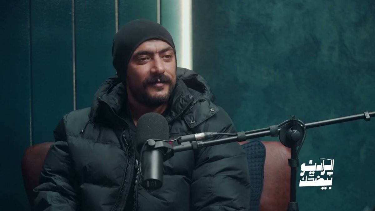 بالفيديو - أحمد العوضي يتحدث عن الشائعات وحنان الأم.. هذا ما كشفه