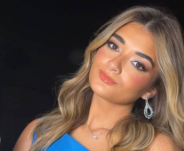 ملك أحمد زاهر