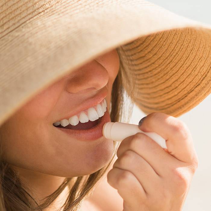 أهم 5 خطوات للتصدي لمشاكل البشرة في الصيف