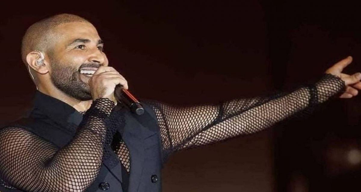 بالفيديو - أحمد سعد يتحدث عن إطلالته الصادمة ويعتذر لهذا السبب