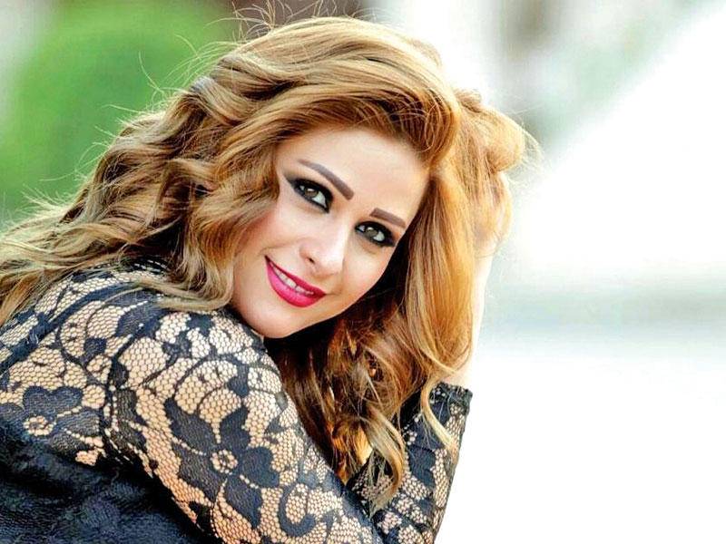 إمارات رزق تتحدث عن علاقتها الغريبة بحسام جنيد وتأثير الطلاق في أولادهما