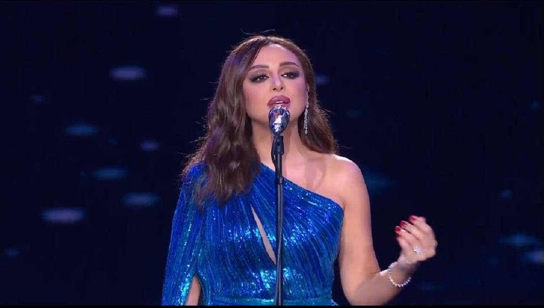 بالفيديو والصور - أنغام وتامر حسني يتألقان في احتفالية 