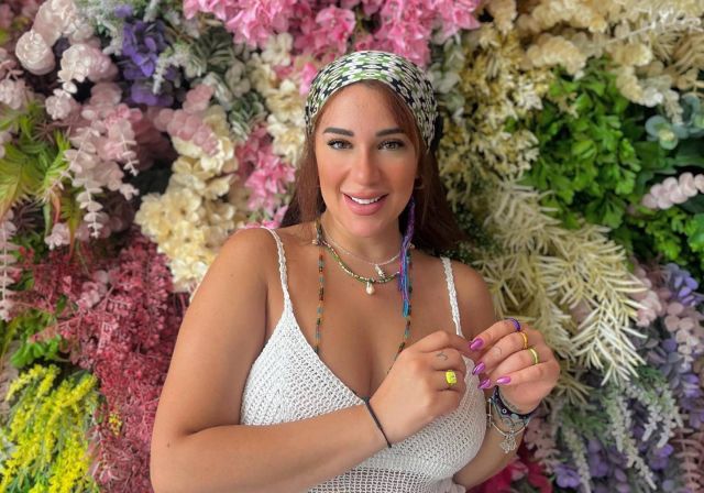 أسما شريف منير-1