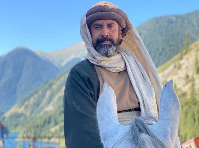 كريم عبد العزيز