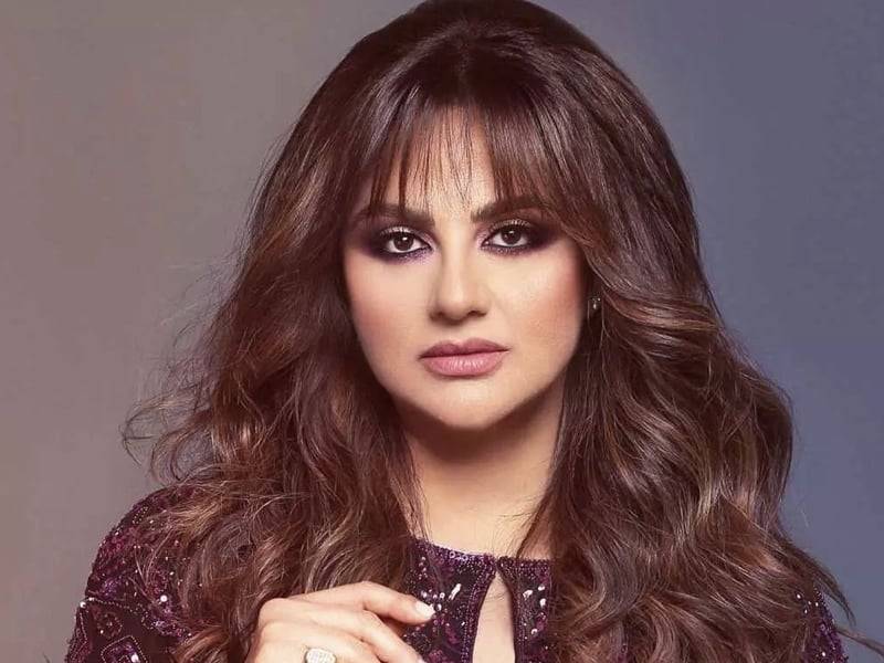 باسكال مشعلاني تنهار باكيةً في عزاء شقيقها الوحيد