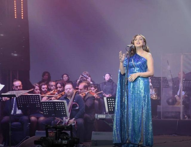 أنغام مندمجة في احتفالية تحرير سيناء