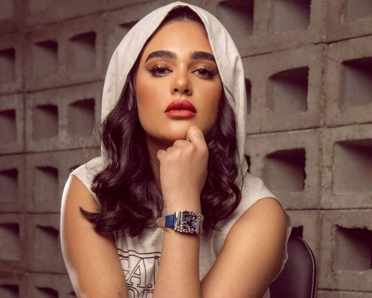 بالفيديو - ليالي دهراب تبكي بسبب الوسط الفني والشهرة