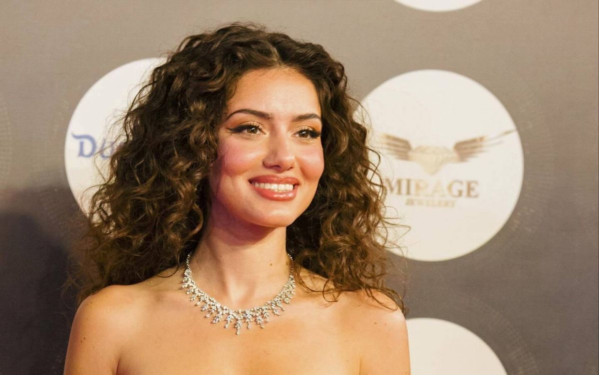 جيهان الشماشرجي تكشف موقفها من الظهور بدون مكياج وحليقة الرأس