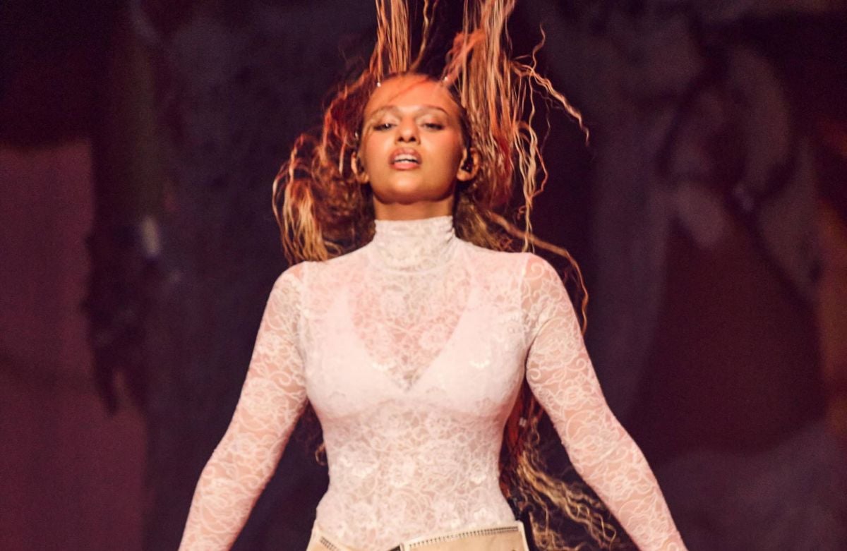 على مسرح The Wiltern... إليانا تحتفل بالشهر الوطني للتراث العربي- الأميركي