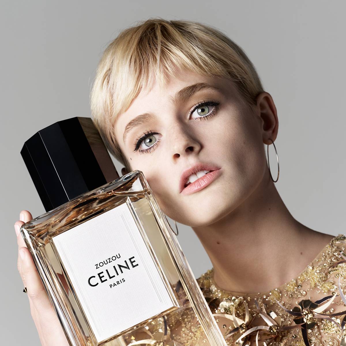 عطر ZOUZOU بيد إستير روز ماك غريغور عطر ZOUZOU بيد إستير روز ماك غريغور