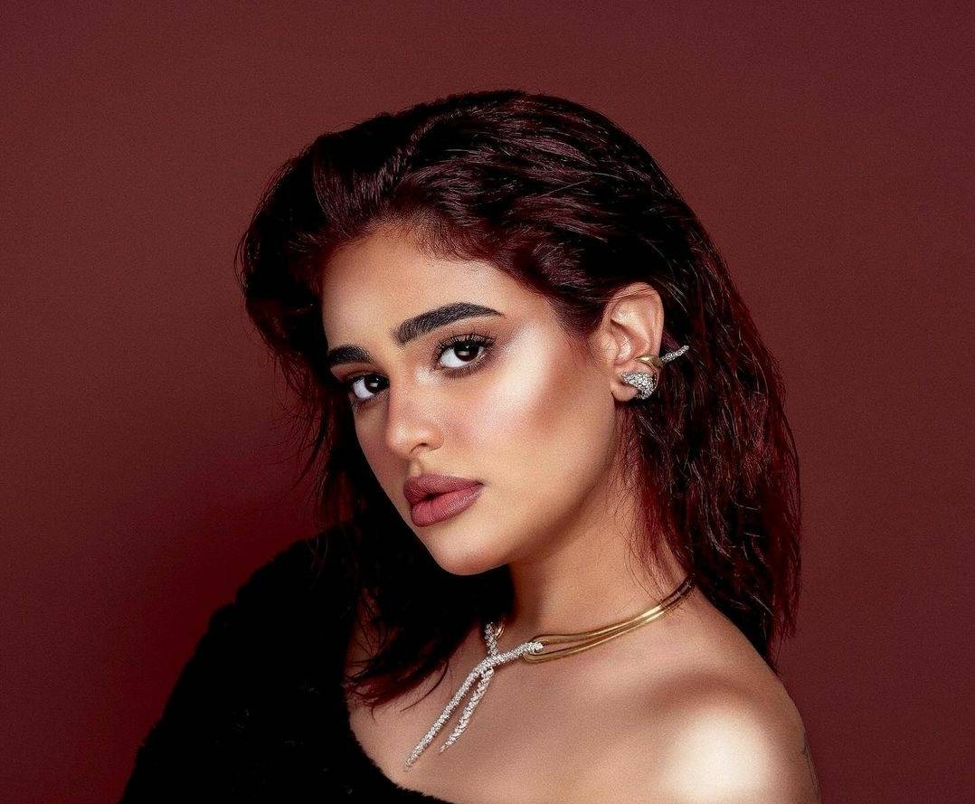 بعد استبعادها من مسرحية... ليالي دهراب تلجأ إلى القانون