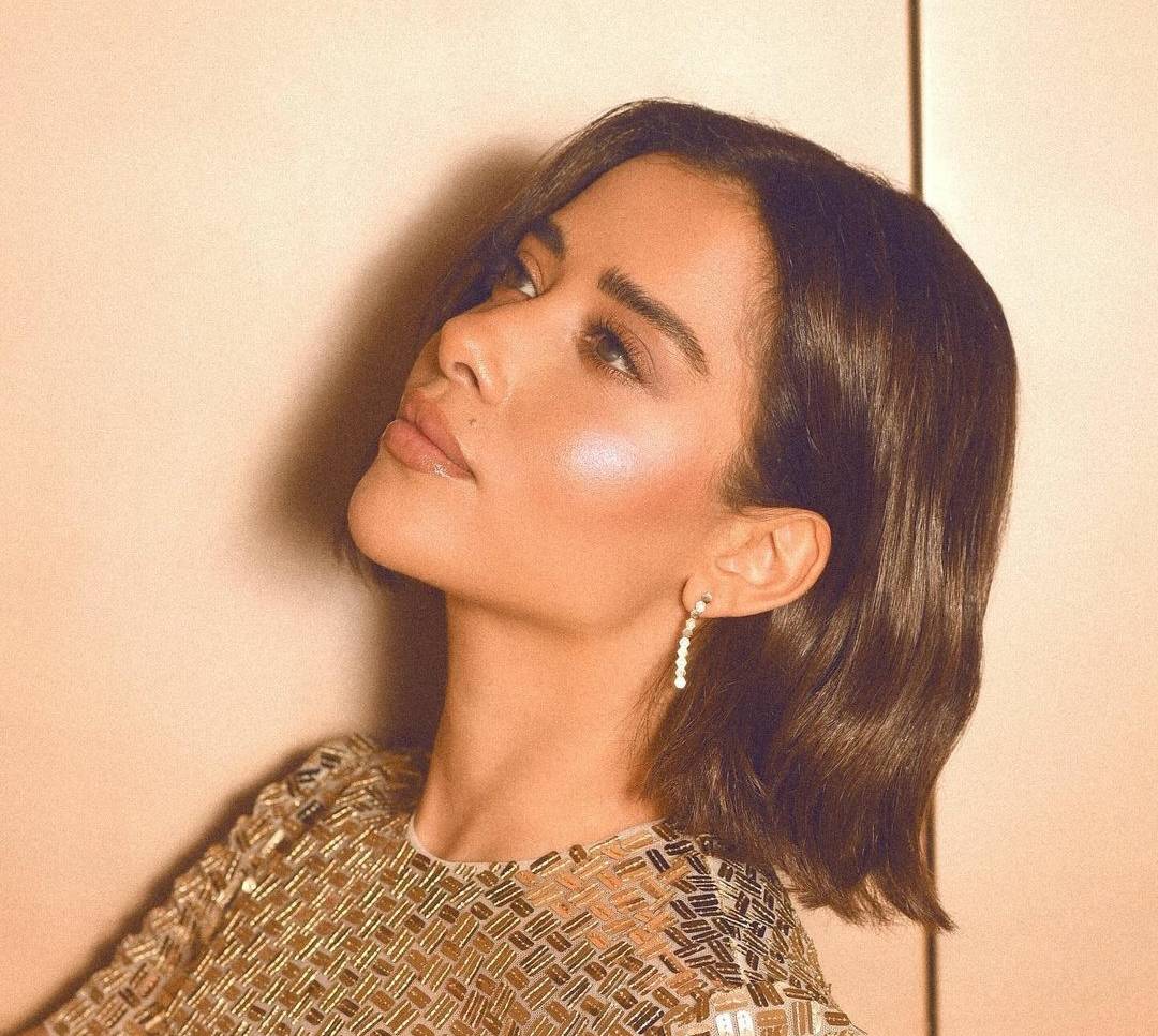 بلقيس فتحي تتفاعل مع 