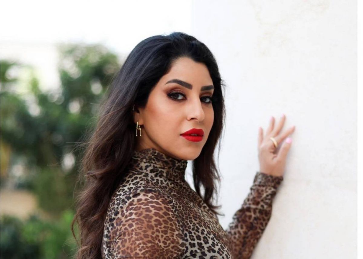 بالفيديو - آيتن عامر تردّ على منتقدي دورها وظهورها ببدلة رقص في 