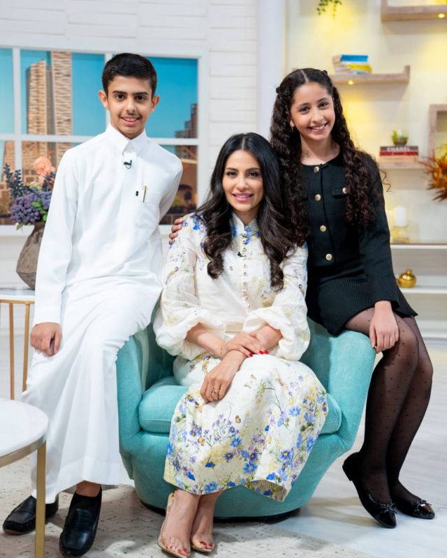  إلهام علي ورسيل العتيبي ومحمد الحربي