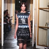 مجموعة دار Balenciaga