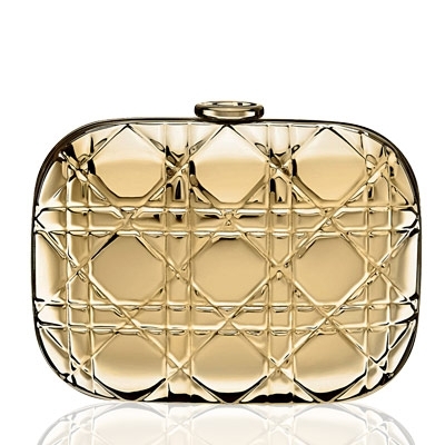 'الكلاتش' المعدني منذ 1930 ...