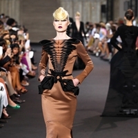 تحريض أنيق مع Stephane Rolland