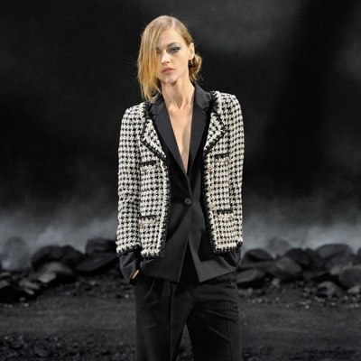 مجموعة شانيل Chanel