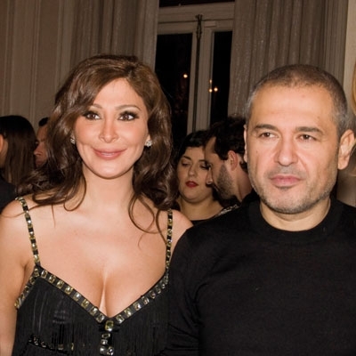 إيلي صعب يحتفل في منزله...