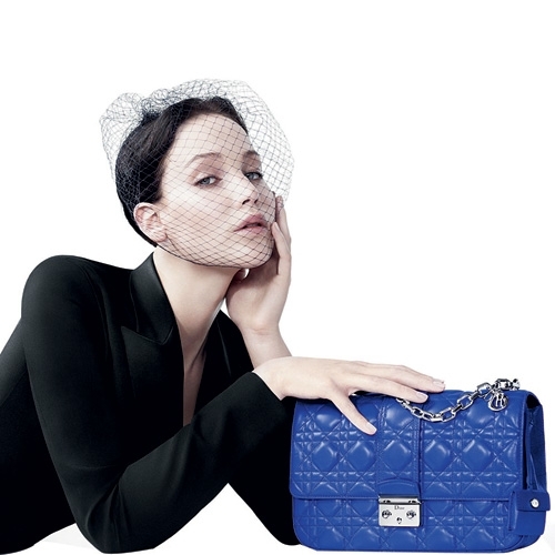 الوجه الإعلاني الجديد