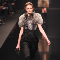 مجموعة Byblos 'الثعلب والإوزّة' 