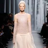 مجموعة ناعمة وهوائية من شانيل 