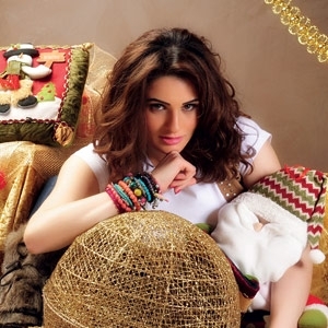 نسرين إمام: ليس من حق أحد...