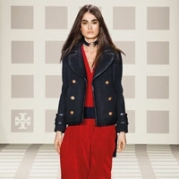 الأحمر... اتبعيه حتماً!