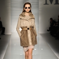 مجموعة Max Mara كلاسيكيّة؟