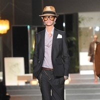 مجموعة DSQUARED 2