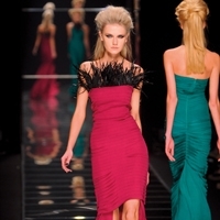 مجموعة Richmond لفتاة شابّة تحبّ الأسود