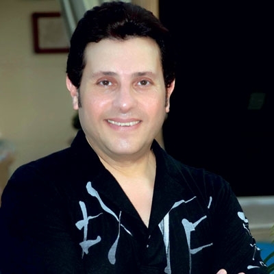 هاني شاكر لمحمد منير: 'إذا كان من يشاركون في البرامج مطربين على المعاش...